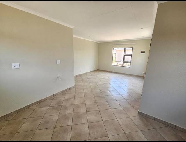 3 BEDROOM HOUSE FOR SALE IN SELCOURT